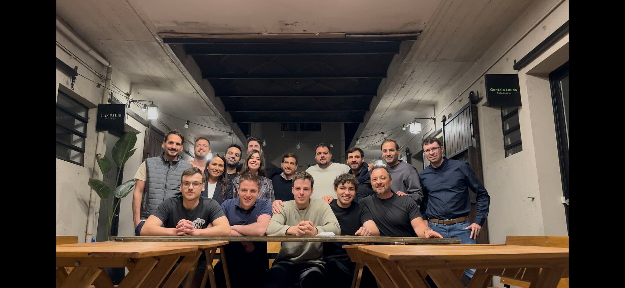 Encuentro curado de comunidad en Alto Vuelo.